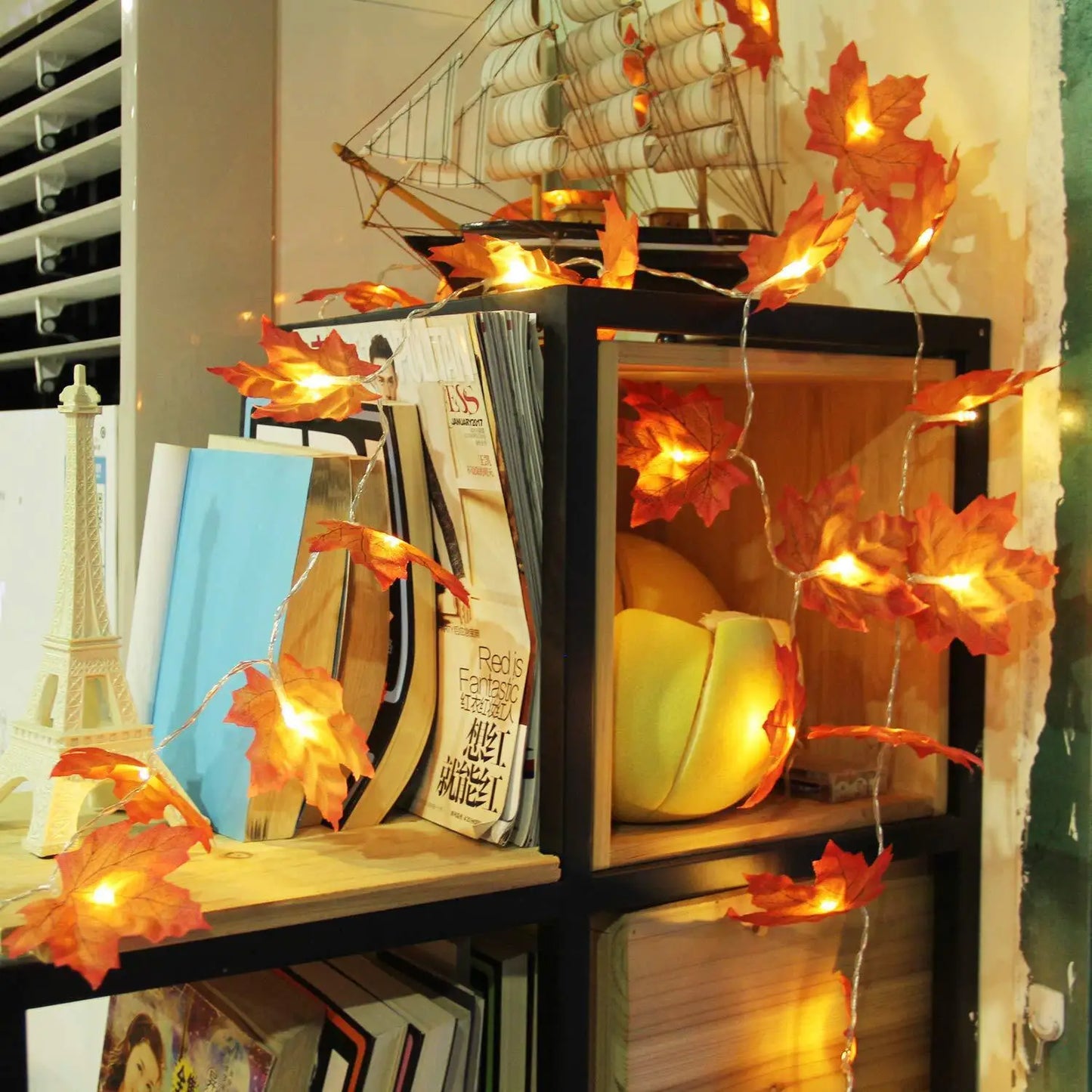 Artificial Maple Leaves LED Light String Lantern